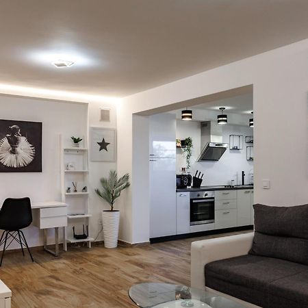 Hillside Apartment Volosko Опатия Экстерьер фото