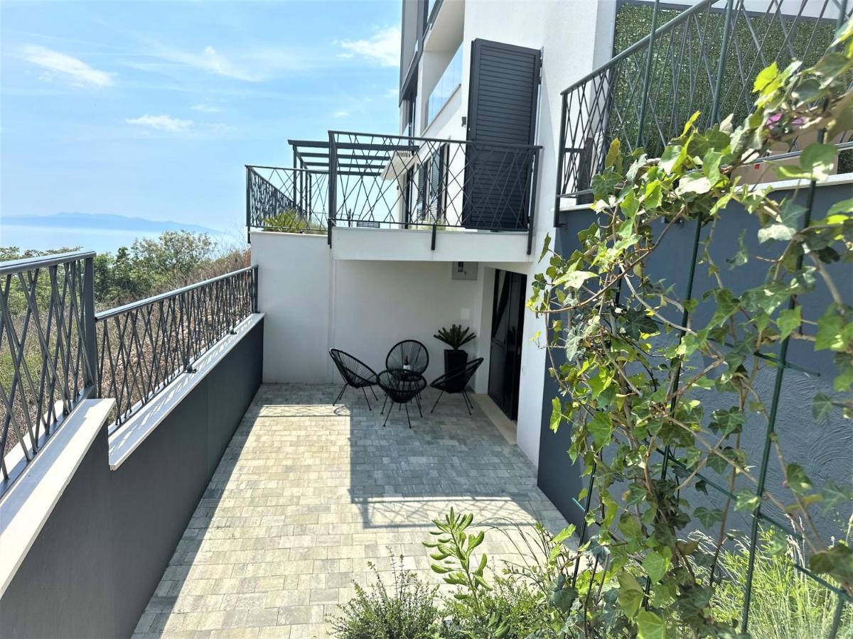 Hillside Apartment Volosko Опатия Экстерьер фото