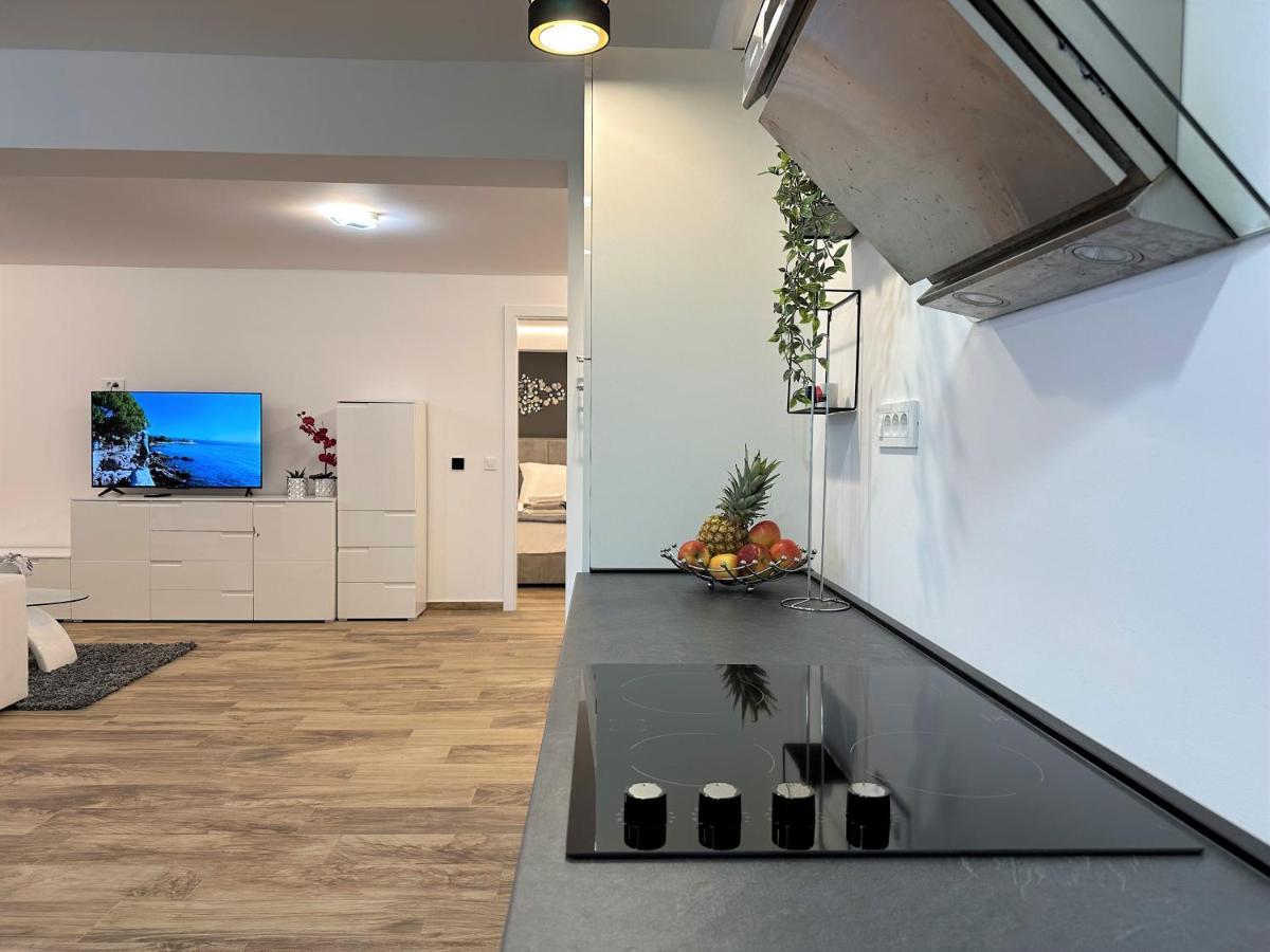 Hillside Apartment Volosko Опатия Экстерьер фото