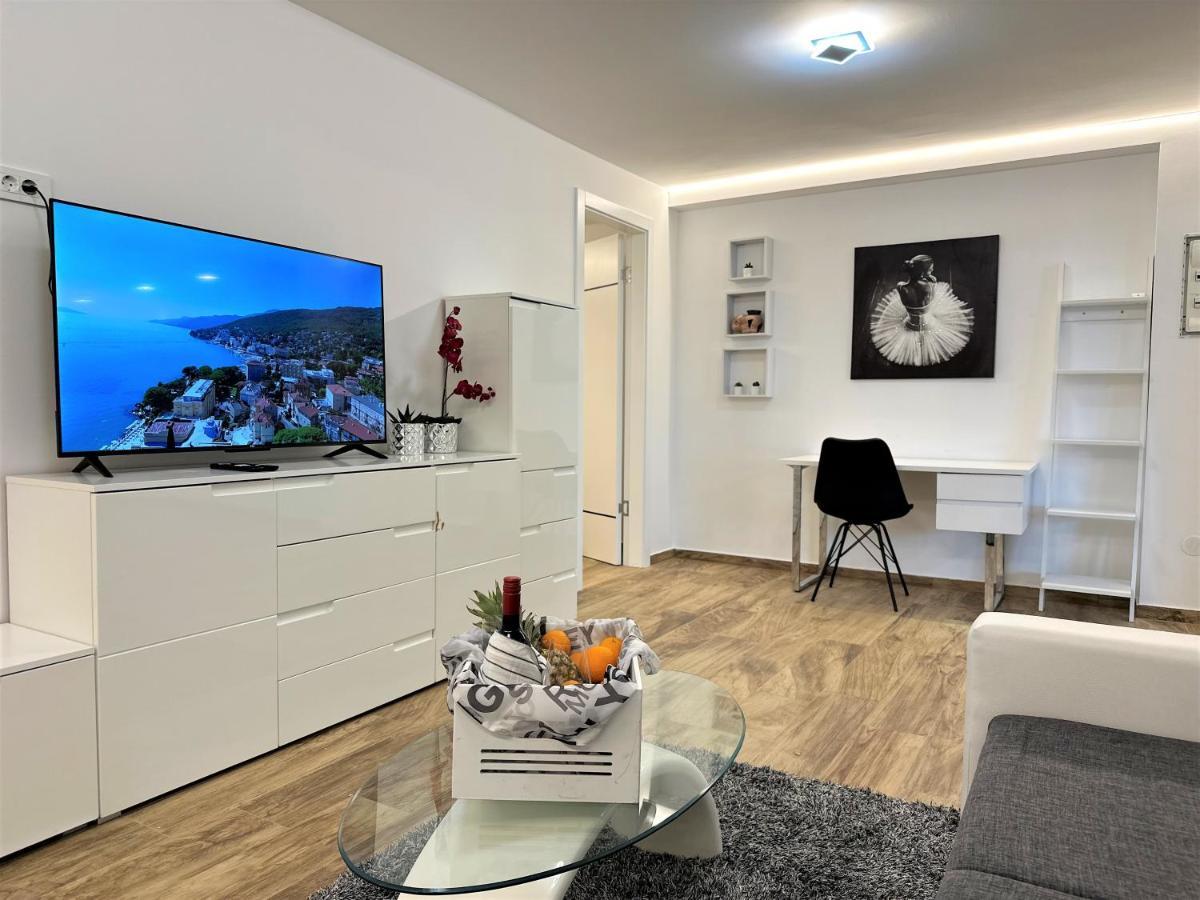 Hillside Apartment Volosko Опатия Экстерьер фото